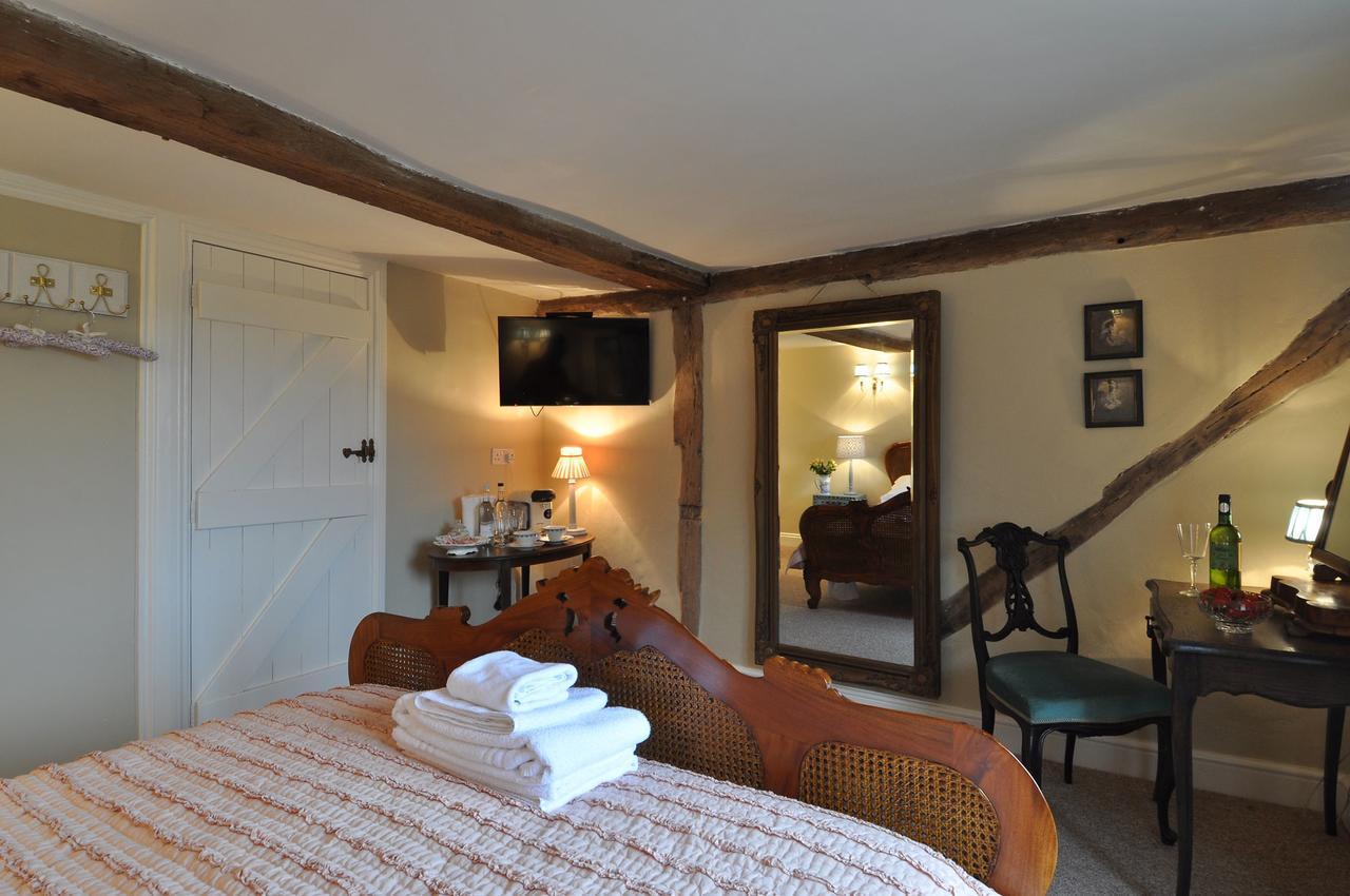 The Bull At Benenden Bed & Breakfast エクステリア 写真